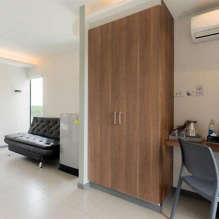 The Zleep Chonburi Hotel Bagian luar foto