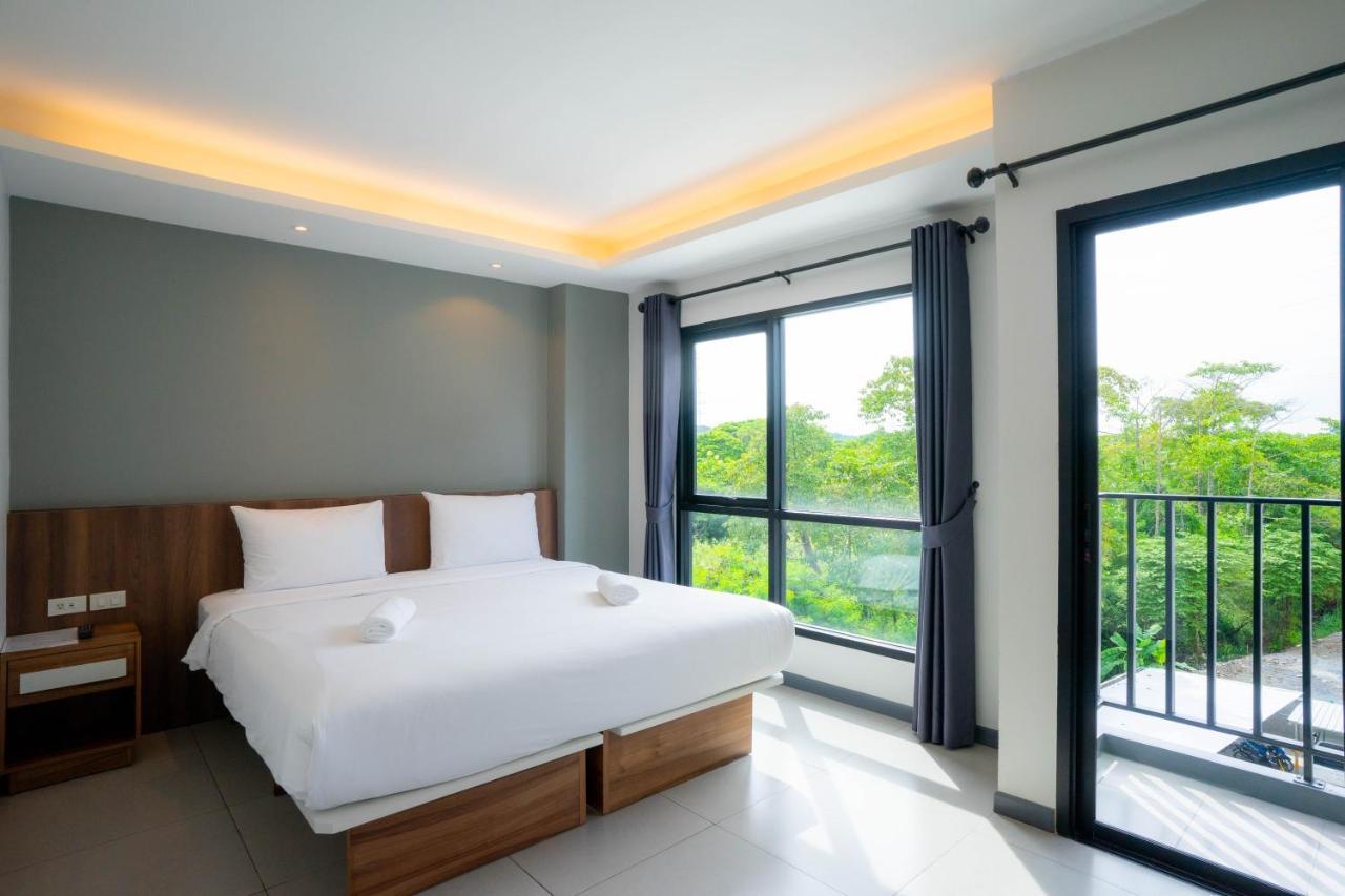 The Zleep Chonburi Hotel Bagian luar foto