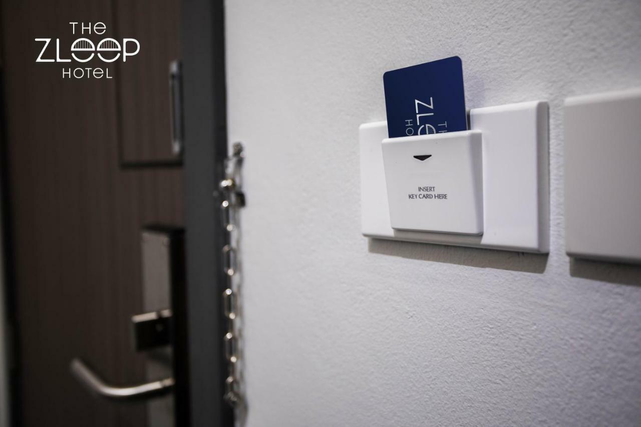 The Zleep Chonburi Hotel Bagian luar foto
