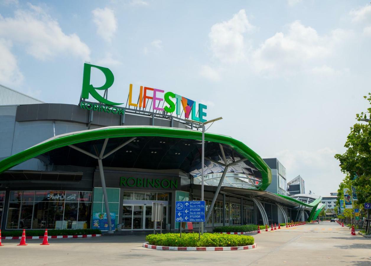 The Zleep Chonburi Hotel Bagian luar foto