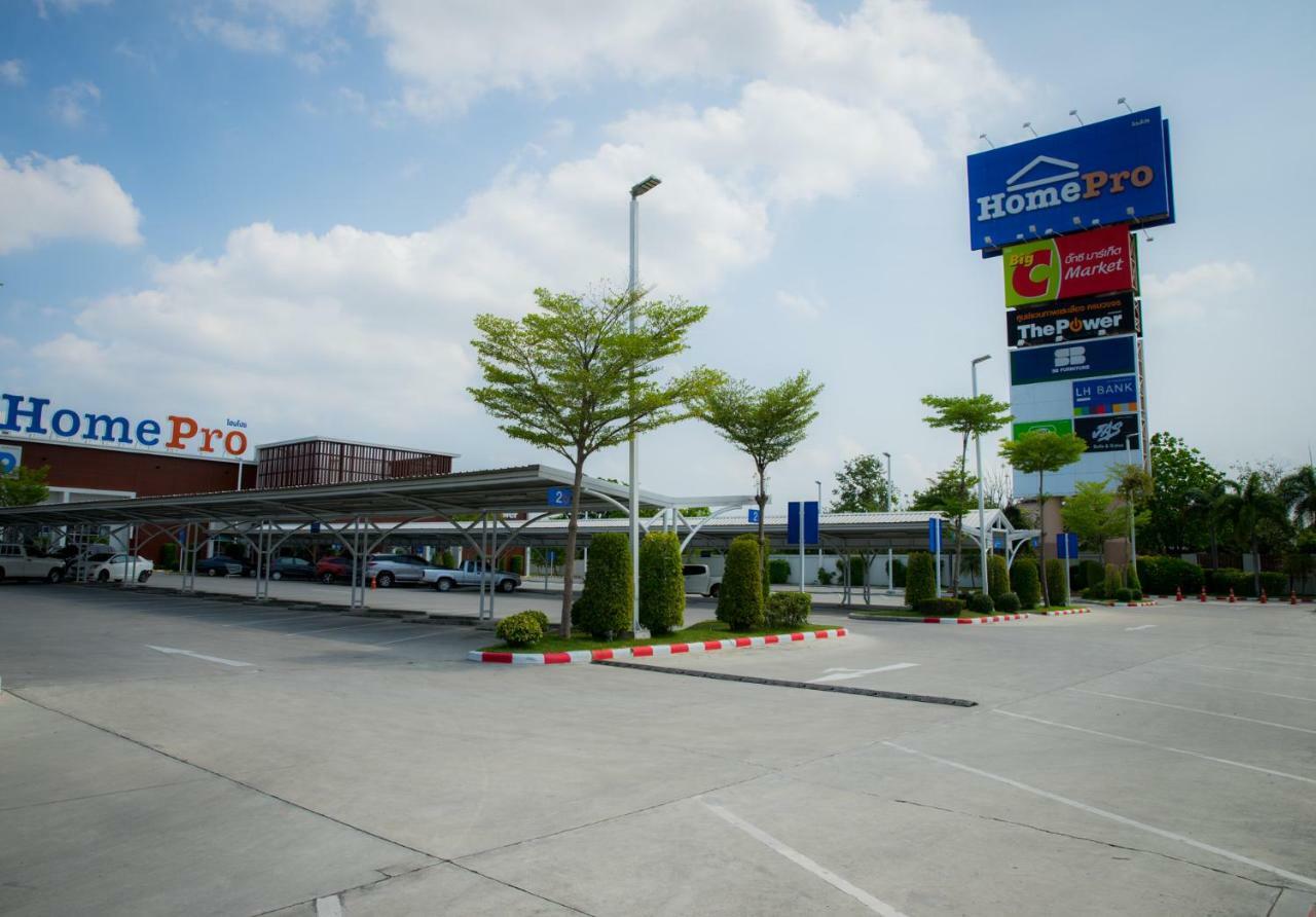The Zleep Chonburi Hotel Bagian luar foto